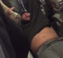 Man Dragged Off United Flight By Aviation Police